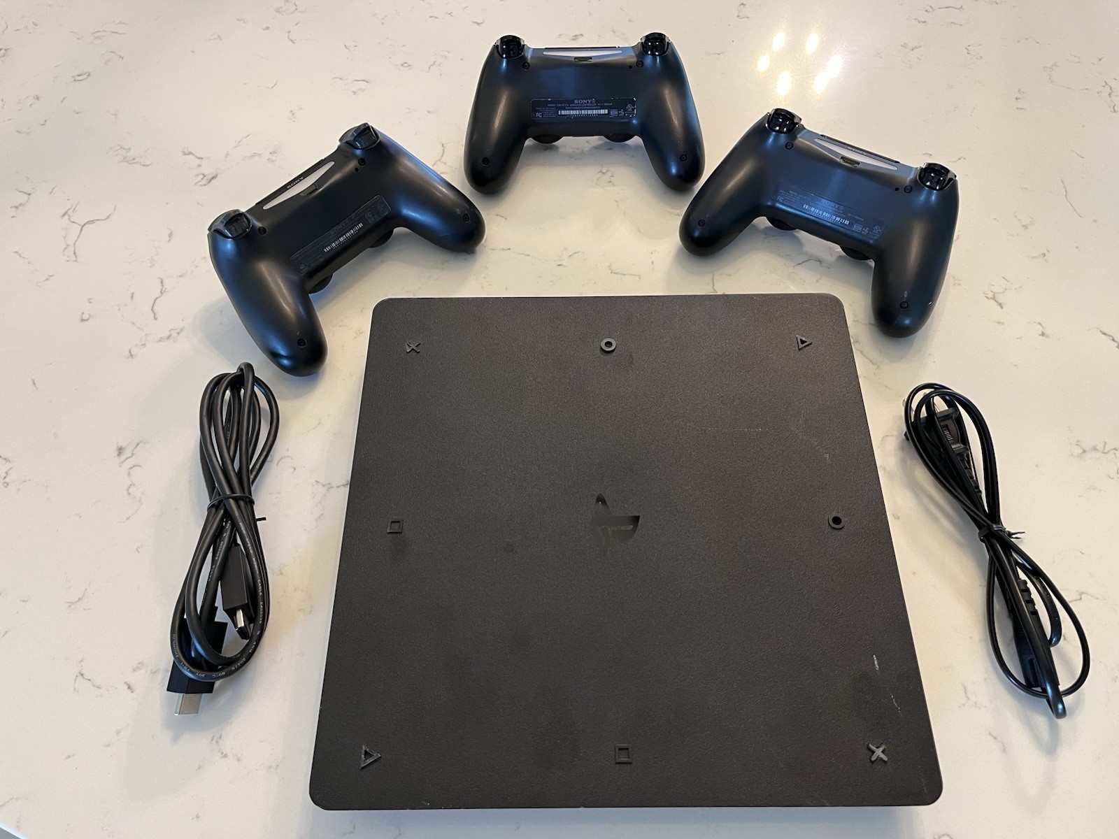 PS4 Slim 1TB With 3 Sony OEM Controllers