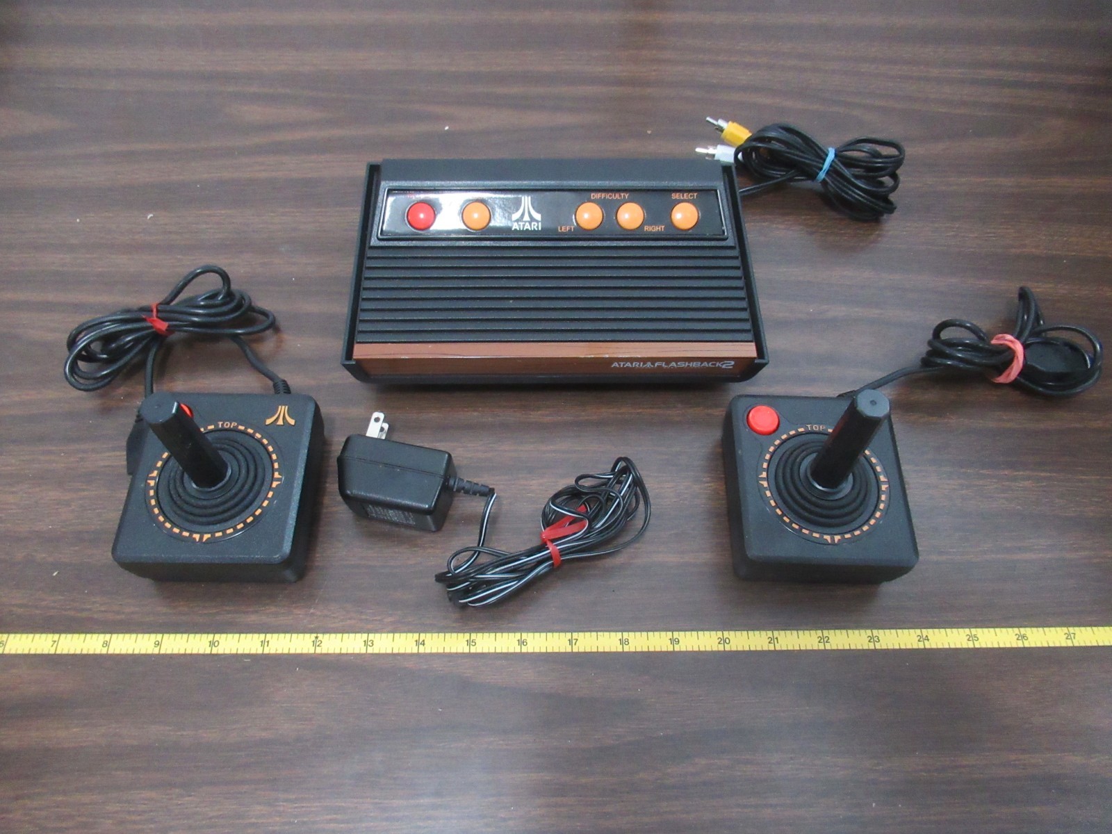 Atari Flashback 2 IN BOX TESTED WORKS