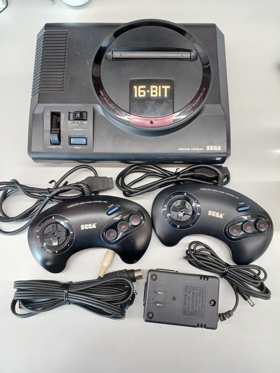 Mega Drive Model HAA 2510 SEGA