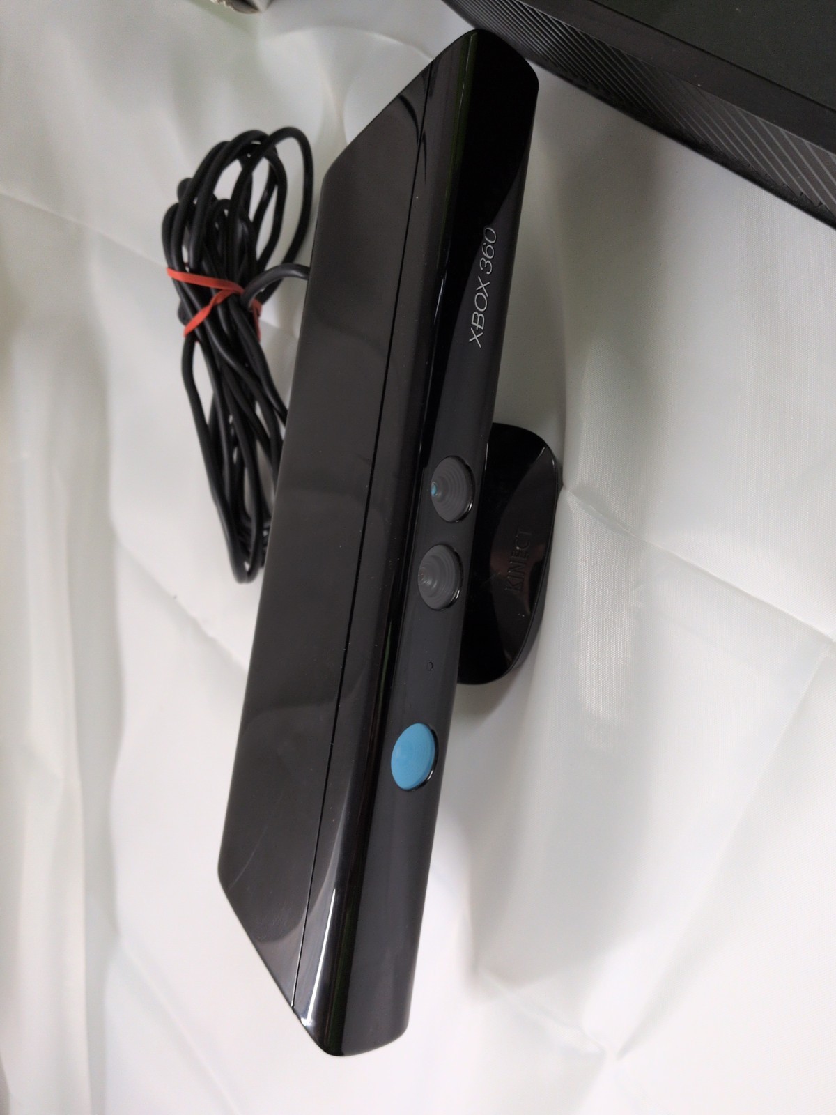 Microsoft Xbox 360 S Model 1439 Black Bundle w/ 11 Games Controller Kinect Box