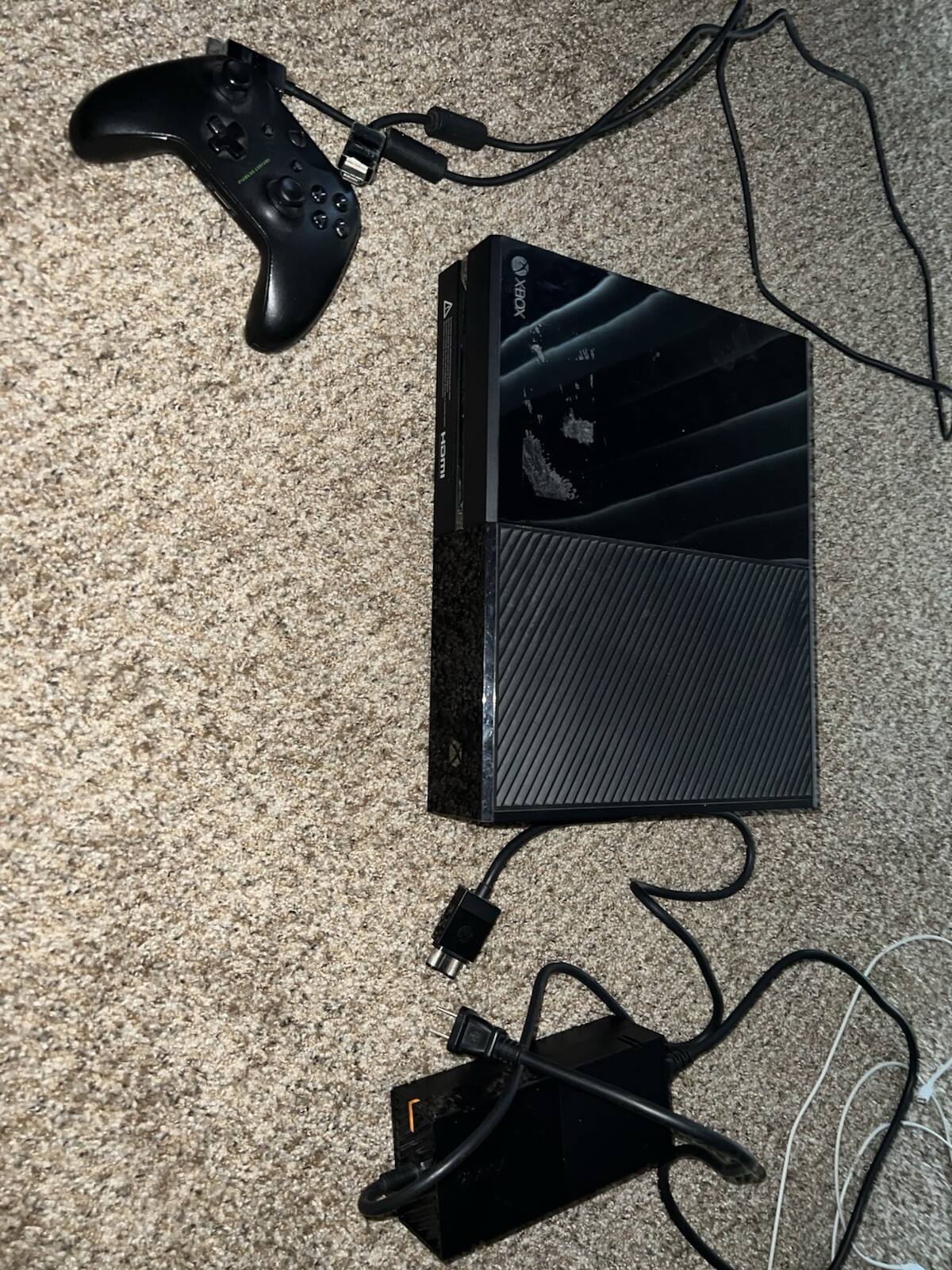 Microsoft Xbox One 500GB Console – Black (5C5-00025)