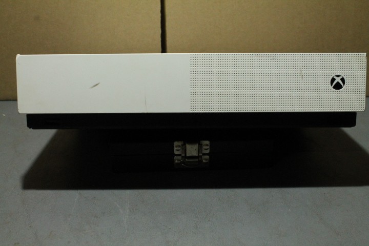 Microsoft Xbox One S All Digital Edition 1TB Console only TESTED