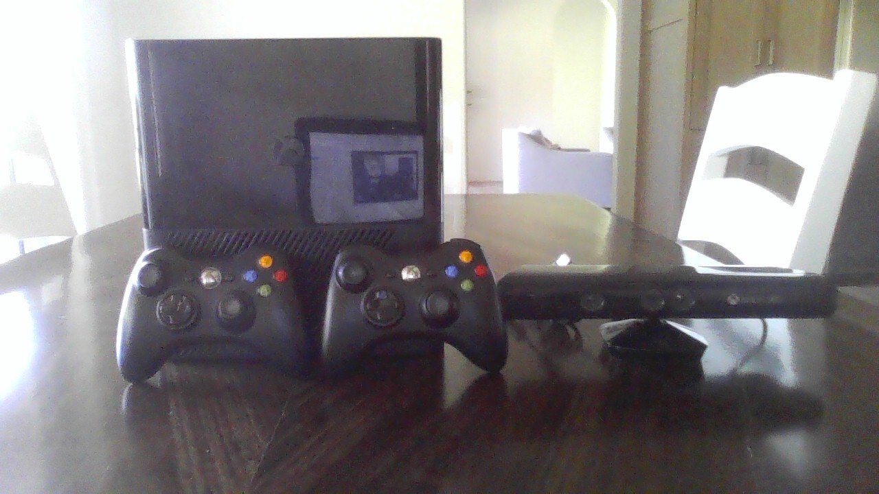 Microsoft Xbox 360 4GB Console With Controllers and Kinect- Black (L9V-00039) 