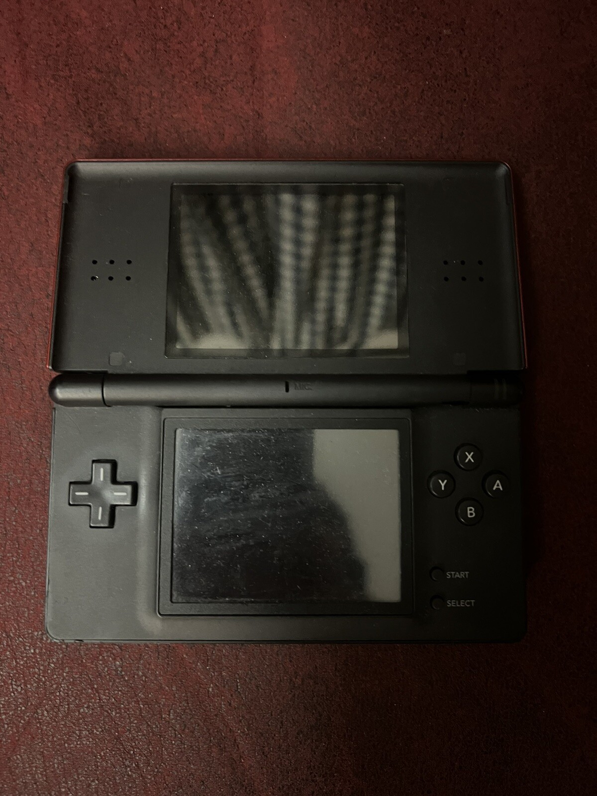Nintendo DS Lite Crimson Loose Hinge System – Red/Black – Charger Included