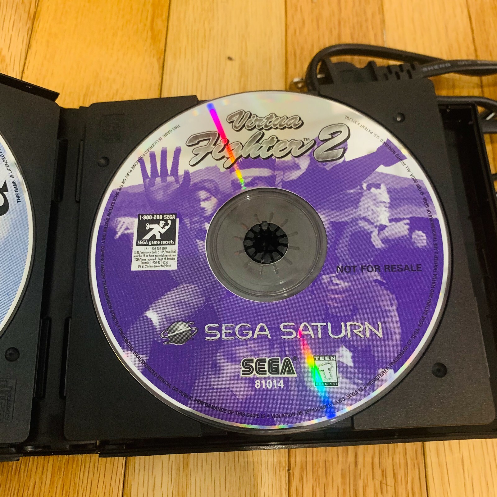 SEGA Saturn Black Console Bundle MK-80000, 4 Games + 1 Controller FOR PARTS