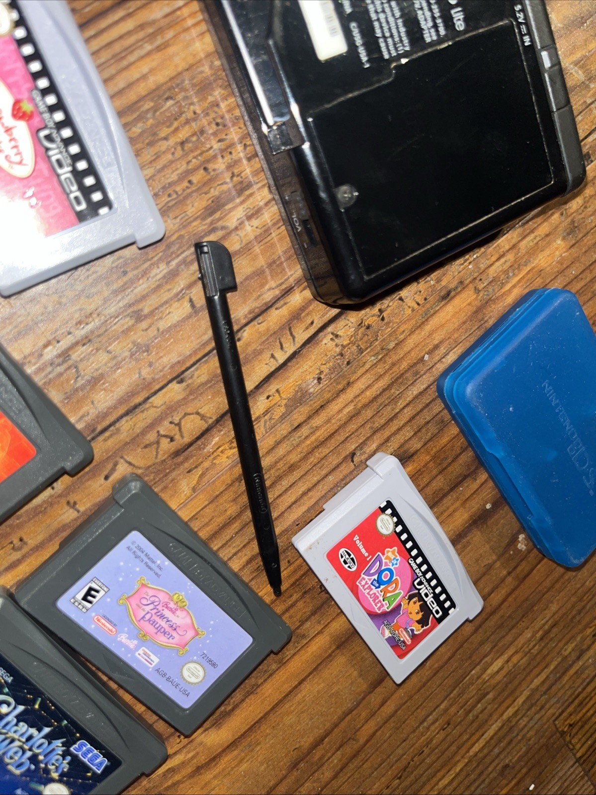 Nintendo DS Lite Black Console Bundle with 9 games – Tested & Working