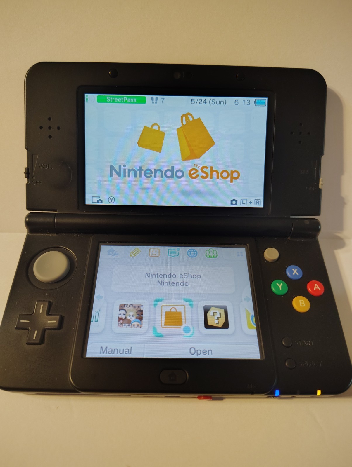 Nintendo 3DS Original Super Mario Edition 4GB Handheld System – Black Friday New
