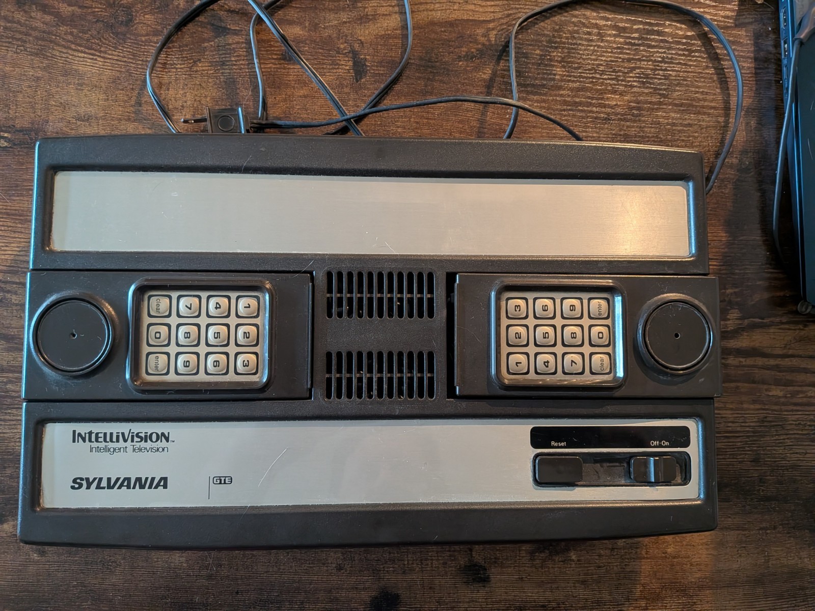 RARE: Sylvania Intellivision GTE Console