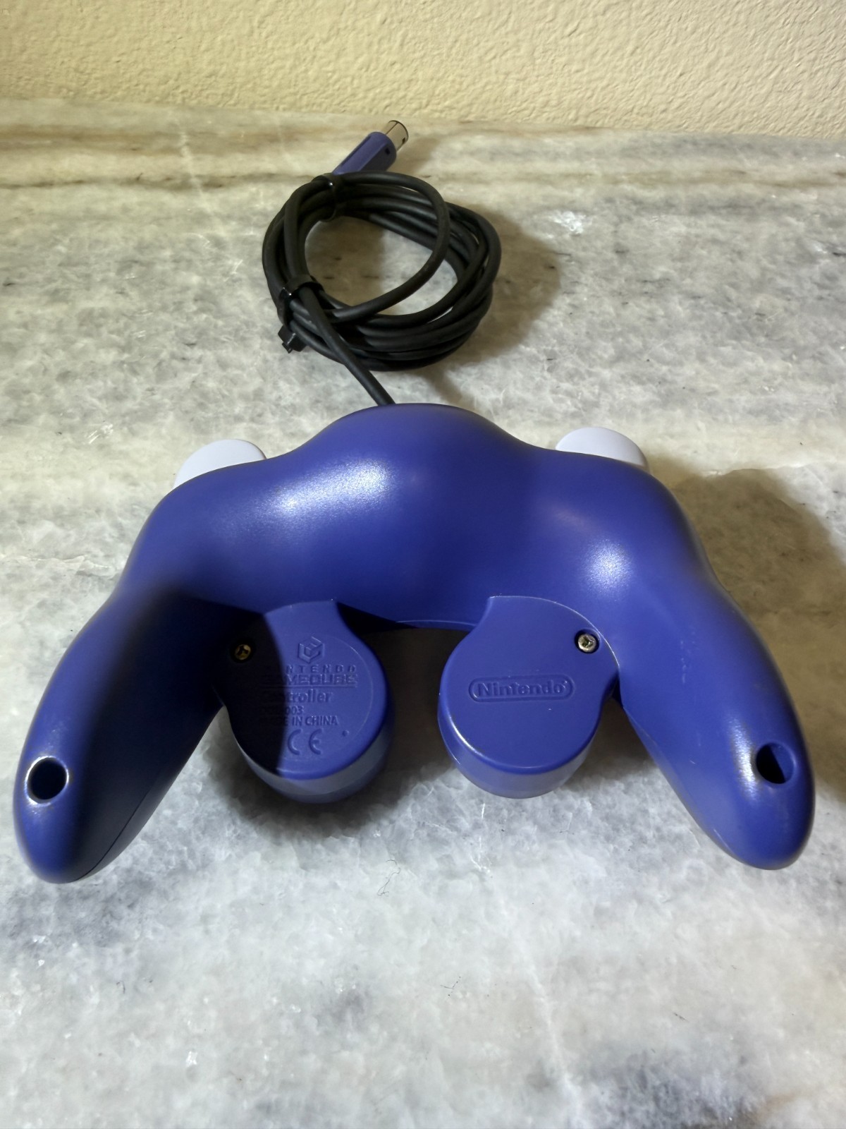 Nintendo Wii GameCube-Compatible Bundle – Indigo Controller & HDMI Adapter