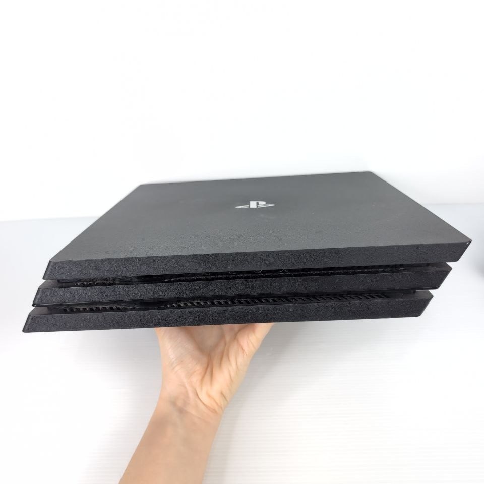 PS4 PRO 1TB Console + Controller Original Sony Playstation 4 – Tested