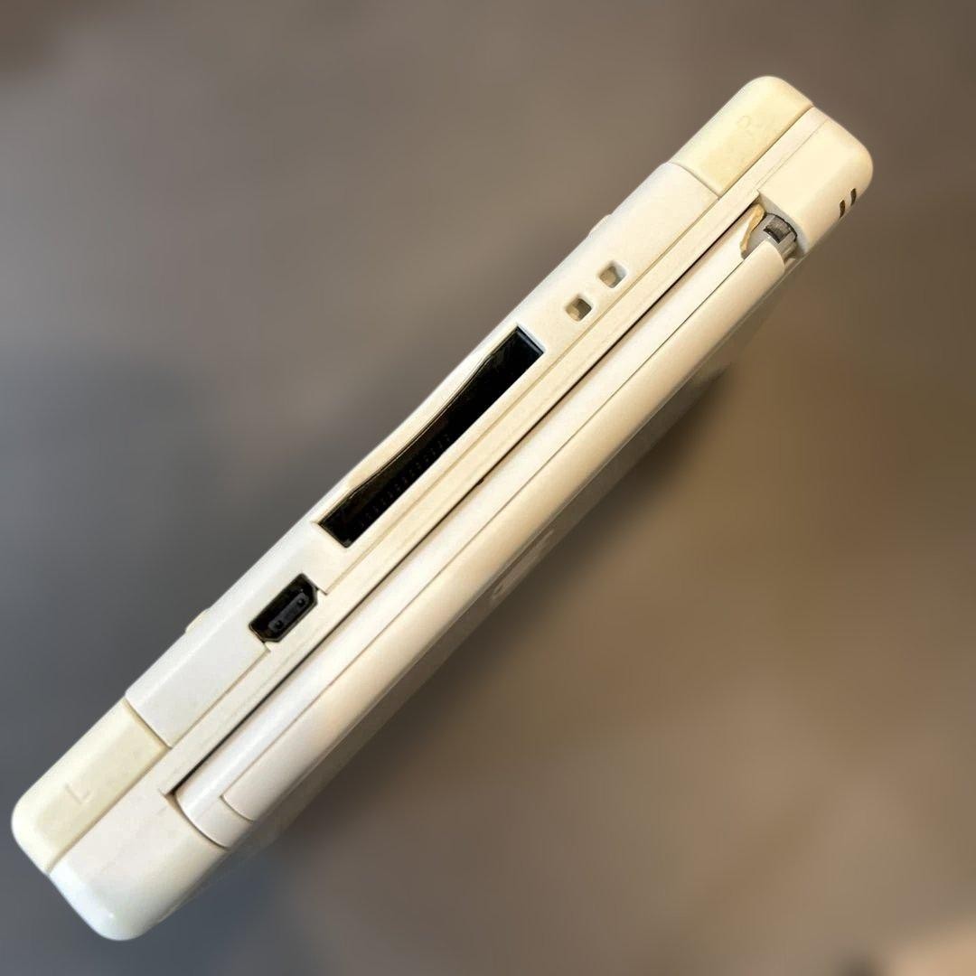 Nintendo DS Lite Crystal White Console Japan Box Charger Hinge Crack