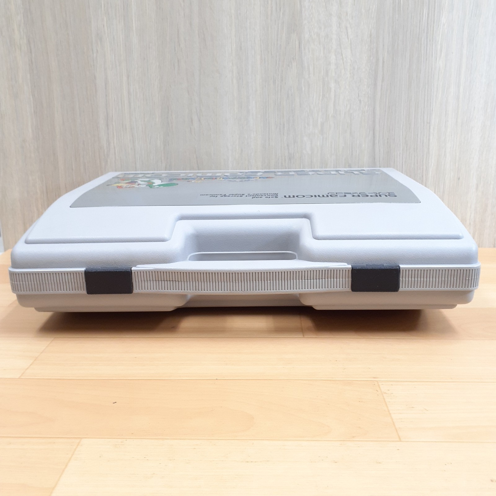 Nintendo Super Famicom Console with Mario World Storage Case &Game Japanese SNES