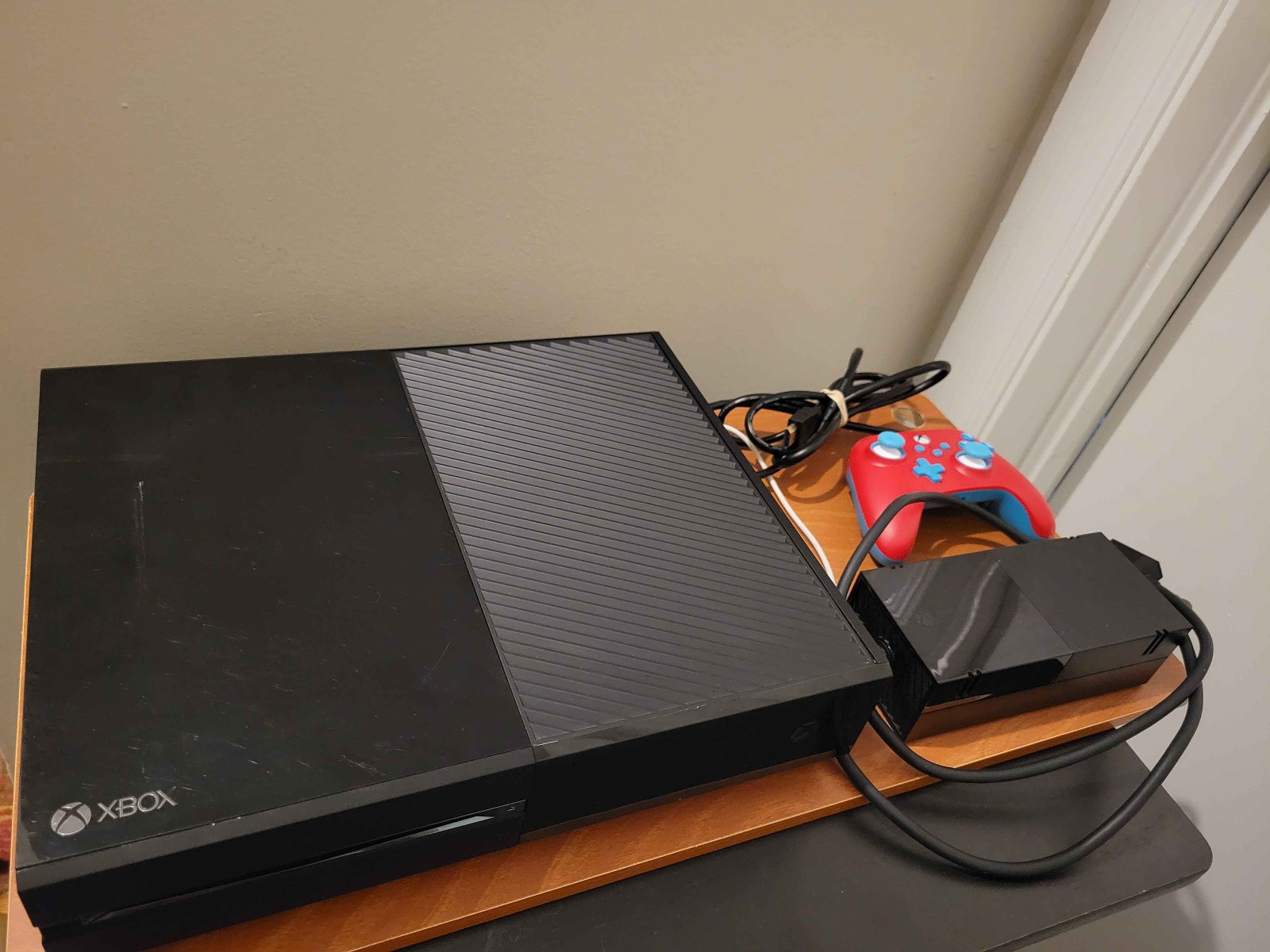 Microsoft Xbox One 365GB Console – Black (1540), Cords, and Controller
