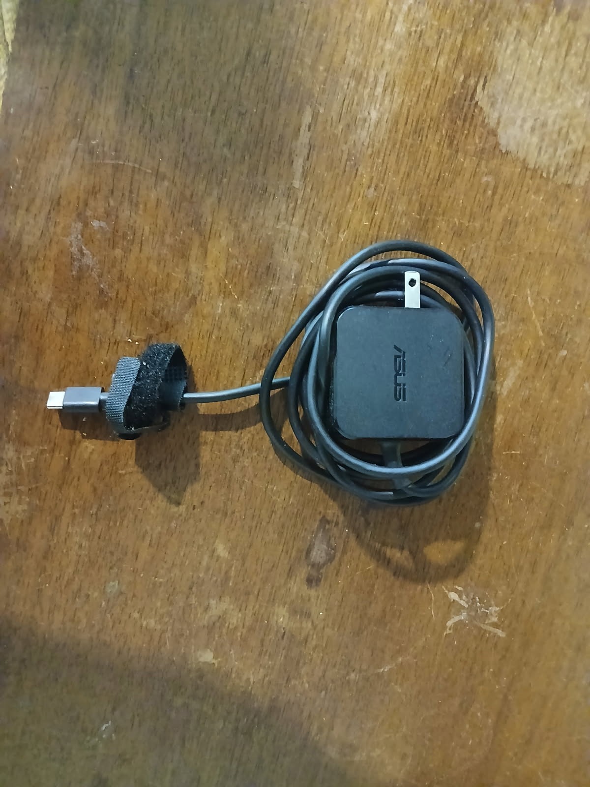 Valve Steam deck OLED with dock , dbrand case, 512g card, charger