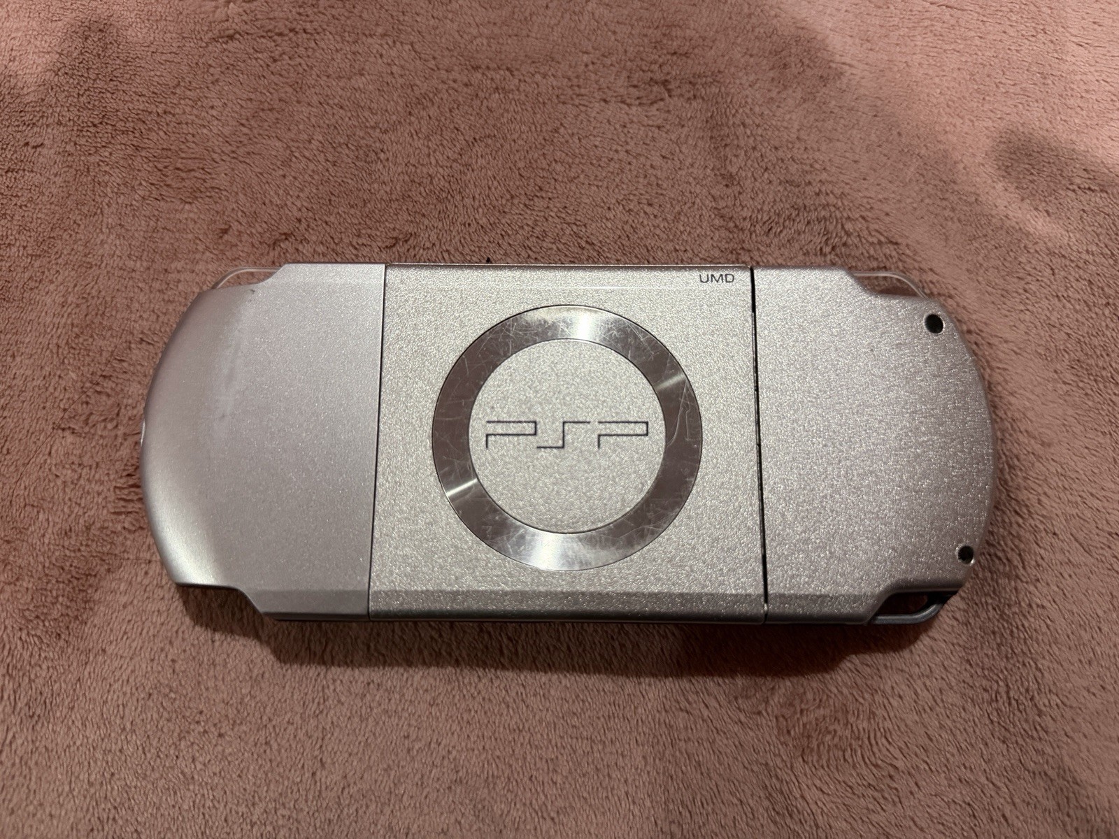 Sony PSP 2001 Slim Launch Edition Handheld System – Silver