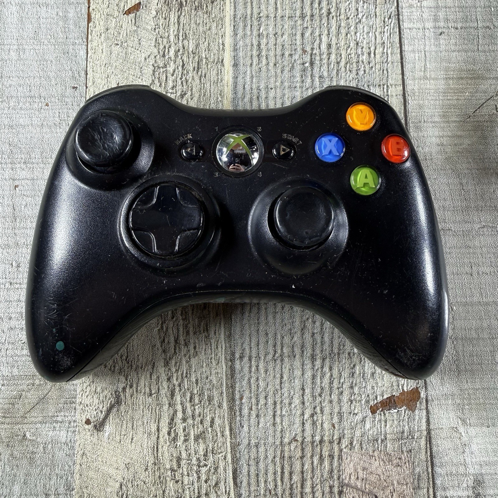 Microsoft Xbox 360 S 250GB Console, Controllers, Cables, 12 Games, Glossy Black