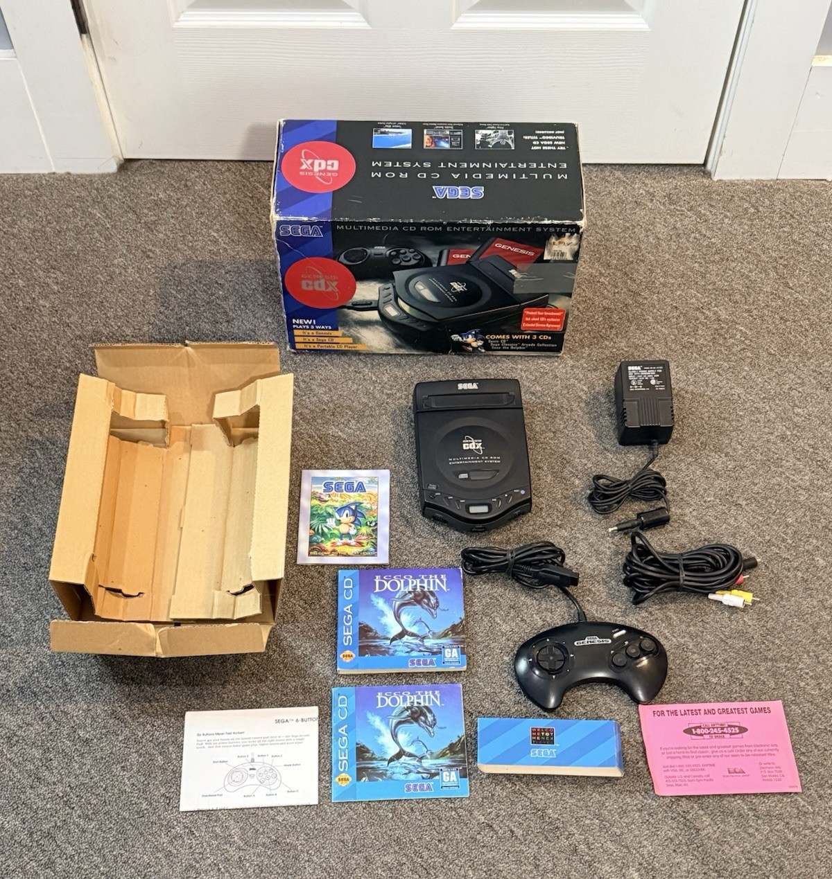 SEGA GENESIS CDX MK-4121 GAME SYSTEM W/ ECCO DOLPHIN ORIGINAL BOX ~ READ ~