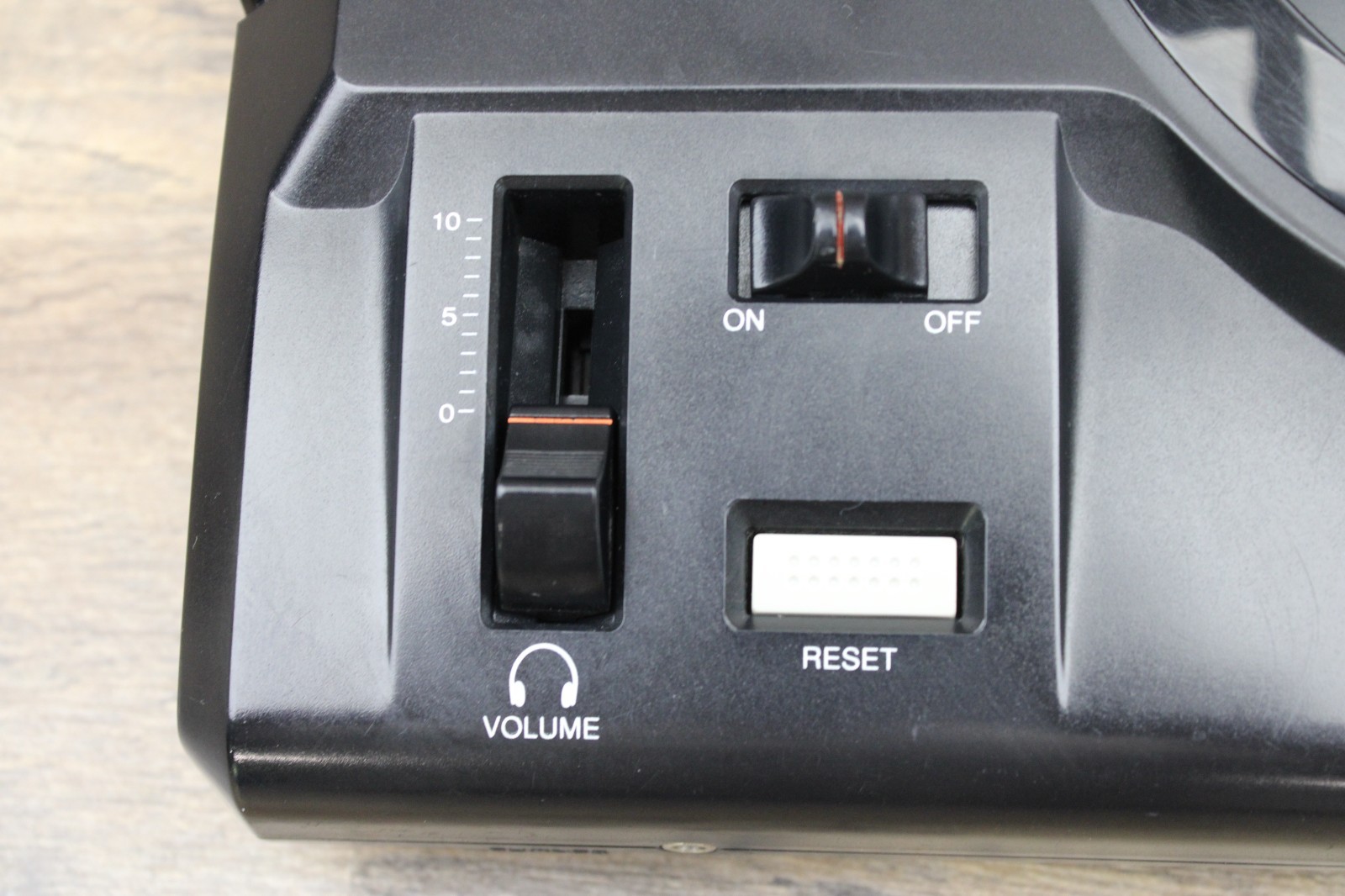 Sega Genesis Model 1601 – Tested Console Only VA6.5 Model