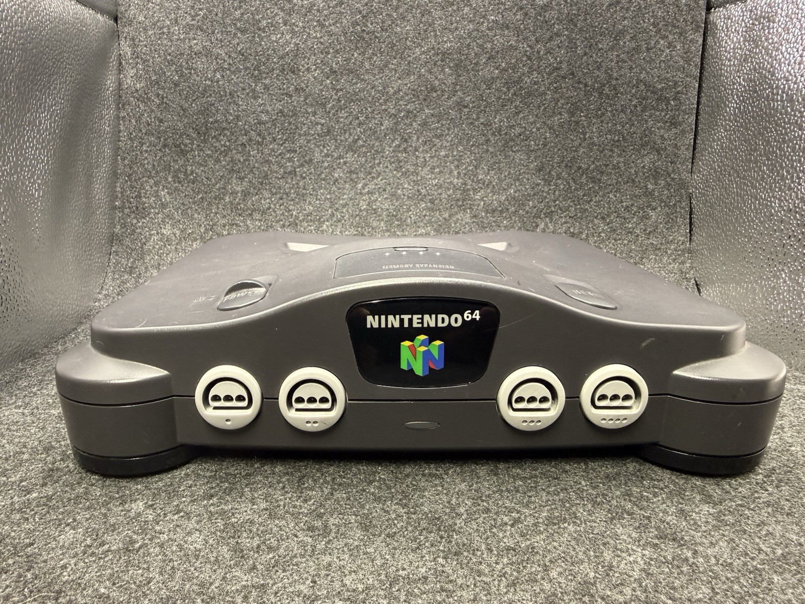 Nintendo 64 Console Bundle – 2 Controllers & Tested!