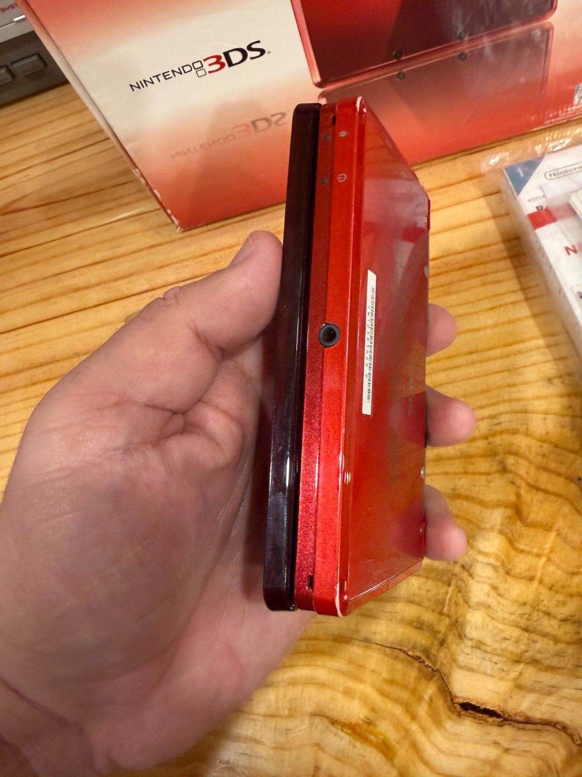 Nintendo 3DS Handheld Console Flame Red (Complete)