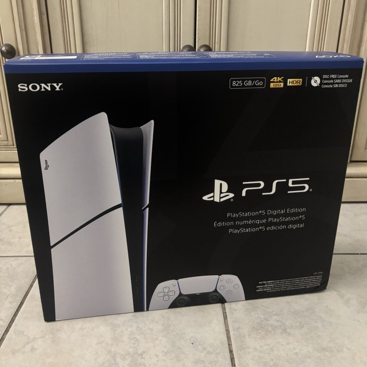 Sony PS5 PlayStation 5 Digital Edition 825GB 4K HDR White Console CFI-2115
