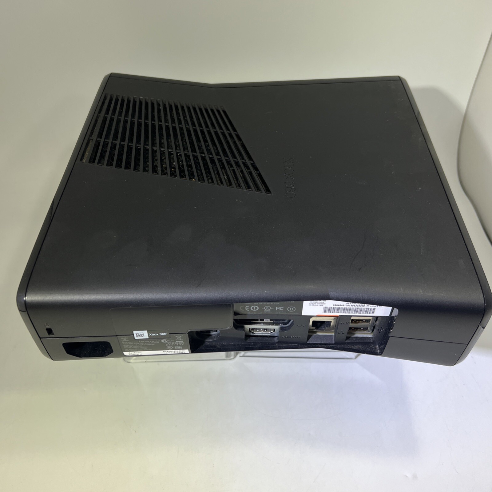 Xbox 360 S Slim 4GB Console Bundle Controller Lot Of 5 Games #ML31