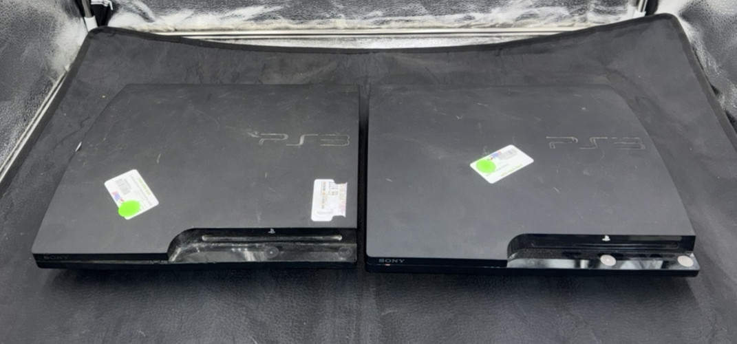 Sony PlayStation 3 Consoles CECH-3001A & CECH-2001B – Lot of 2 (PARTS/REPAIR)