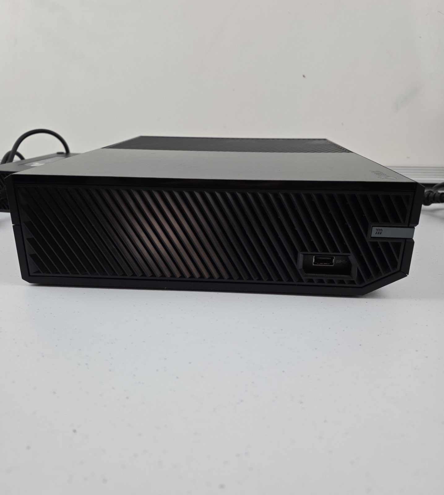 Microsoft Xbox One 500GB Home Video Game Console Black 1540 Reset Working