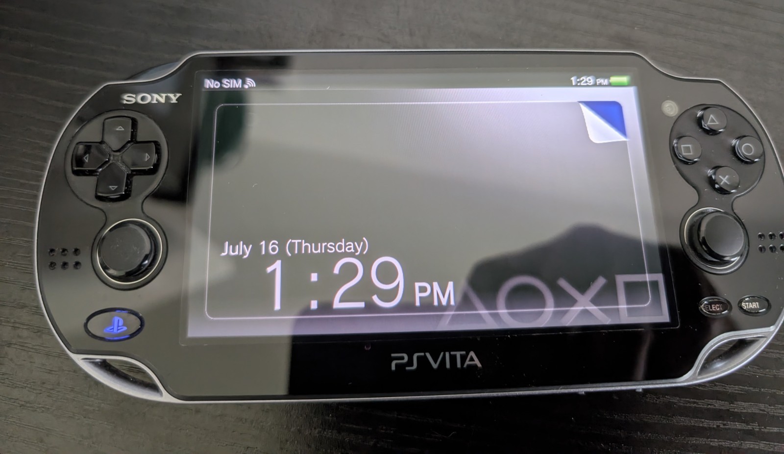 Sony PS Vita PCH-1101 Bundle