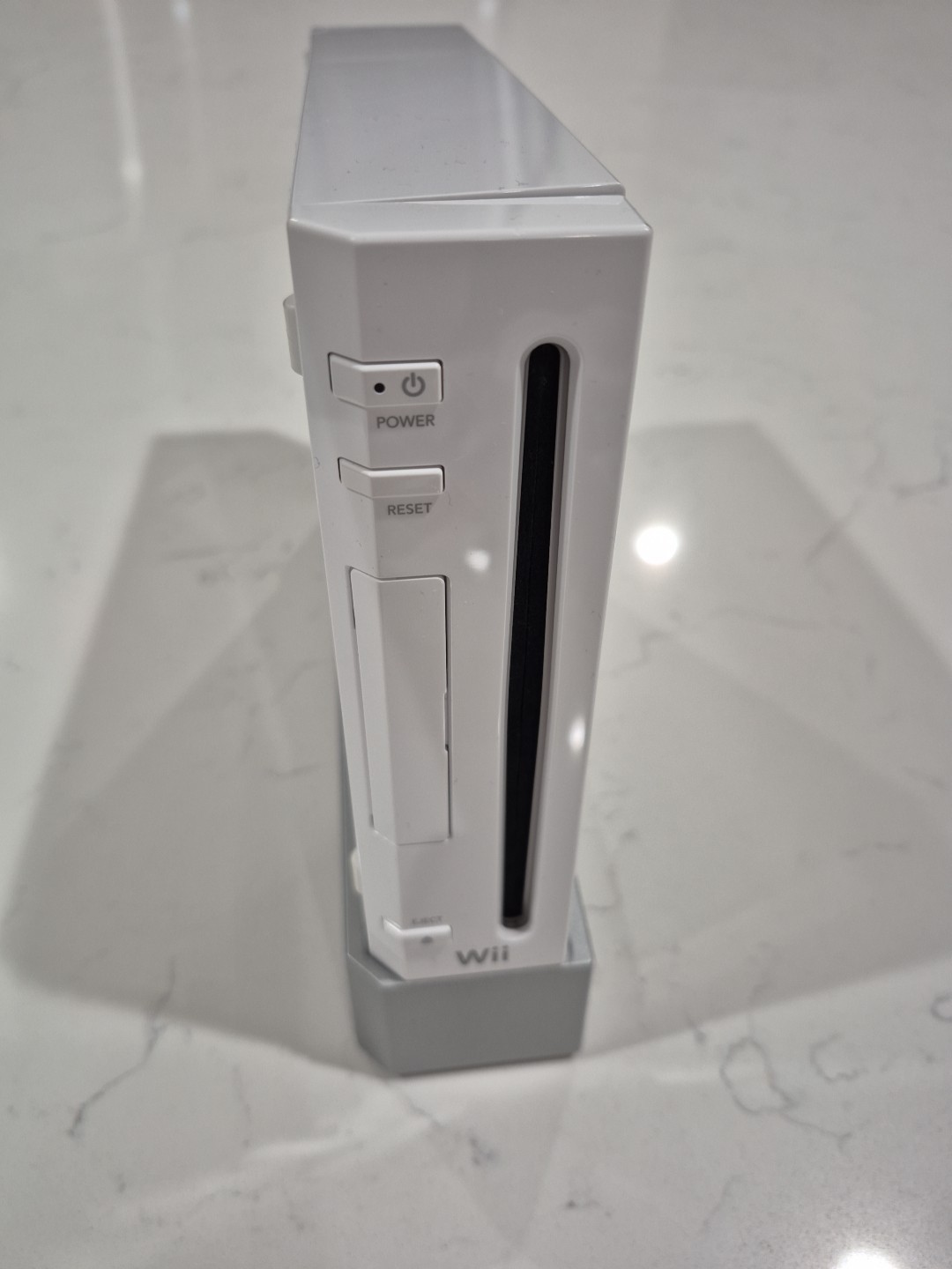 Nintendo Wii Console Bundle with Controllers and Accessories and 5 Games