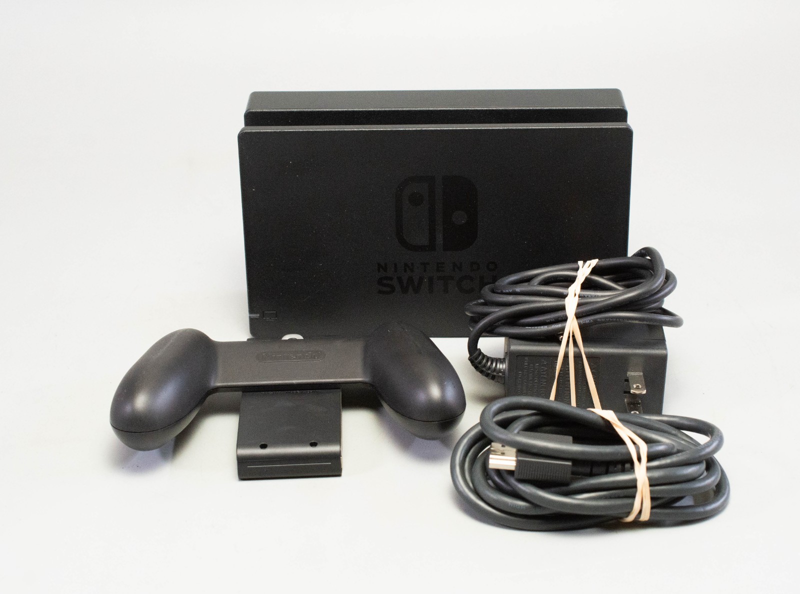 (MA5) Nintendo Switch Neon Red Blue – Handheld Console System HAC-001 (01)