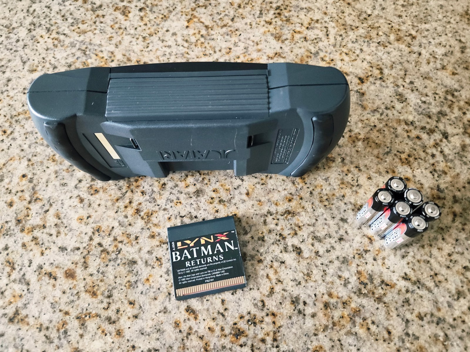 Atari Lynx II Handheld Game Console with Batman Returns Tested and Working