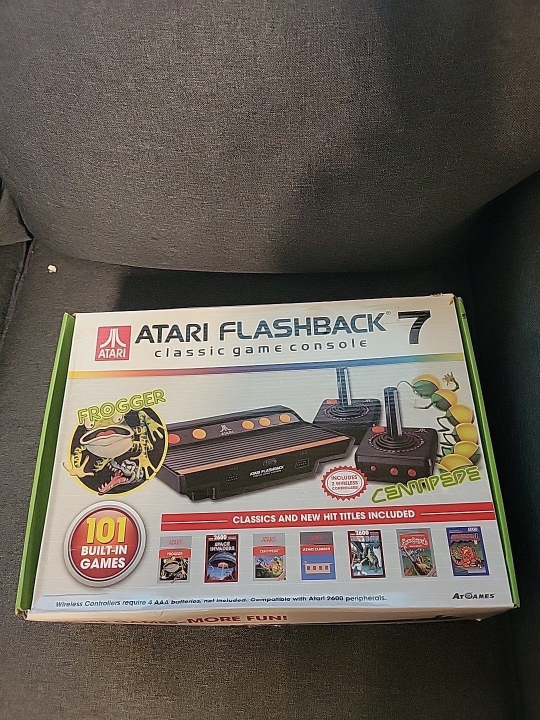 Atari Flashback 7 Classic Game Console 101 Built-In Games