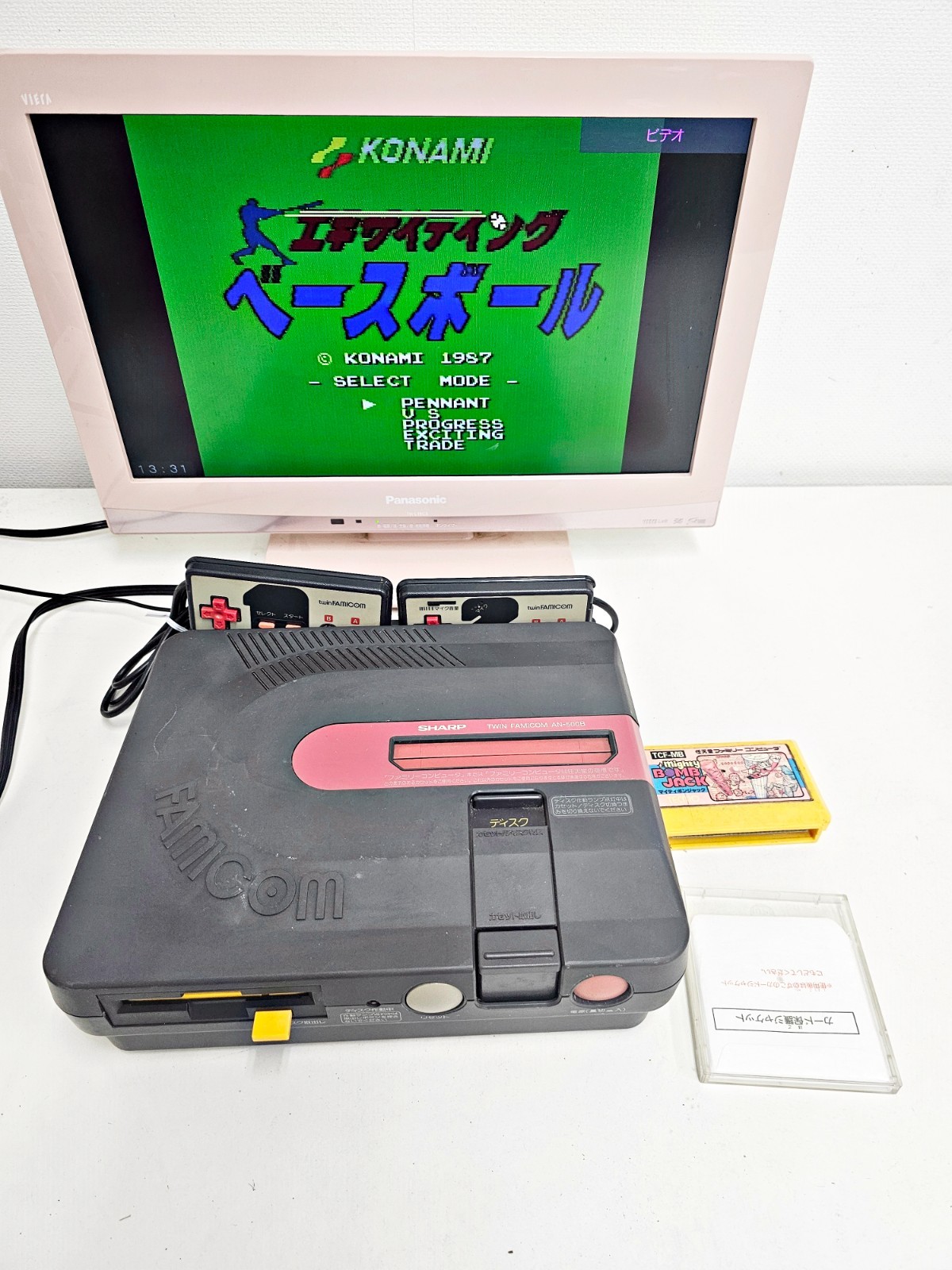 Sharp Twin Famicom AN-500B Black New Belt/tuning Japan DHL 1 week to USA