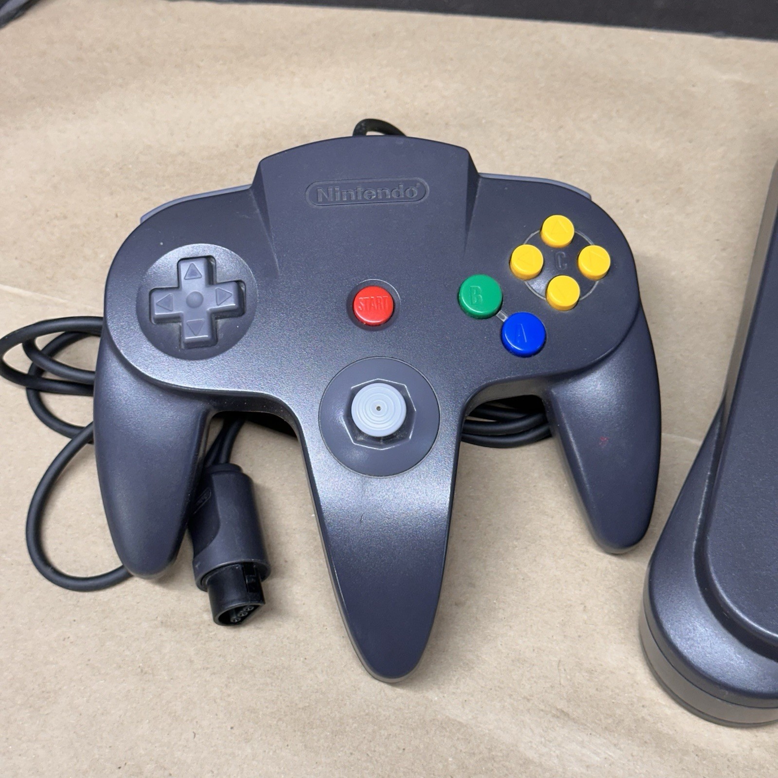 N64 Nintendo 64 Console Bundle 2 Controllers Rumble Controller Pak NUS-001