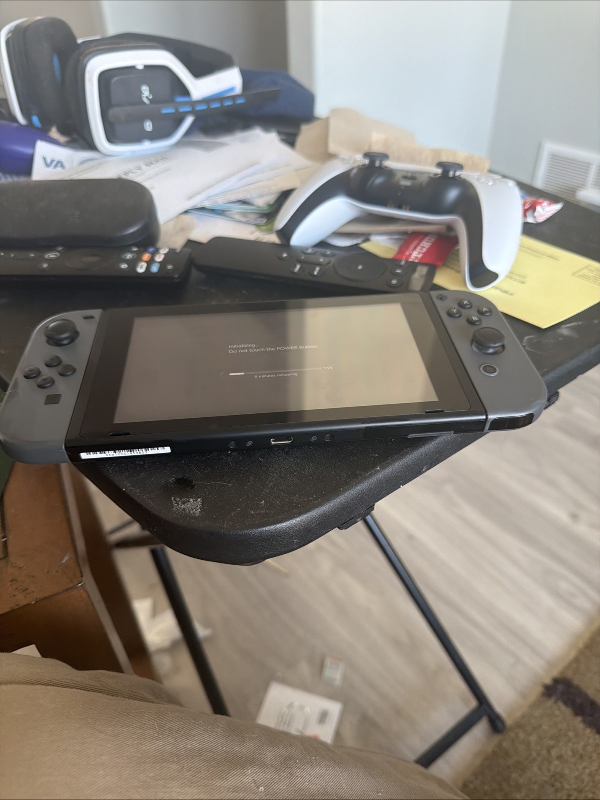 Nintendo Switch 32GB Handheld System – Gray Barely Used