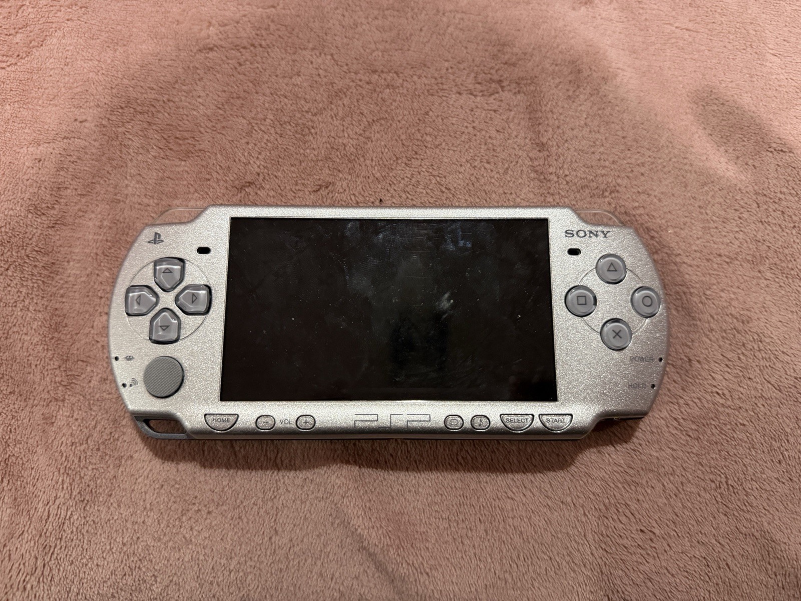 Sony PSP 2001 Slim Launch Edition Handheld System – Silver