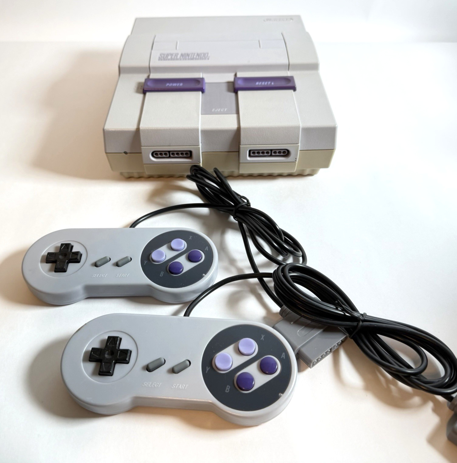 Original Super Nintendo (SNES) Console Bundle w/ 2 Controllers + Cables