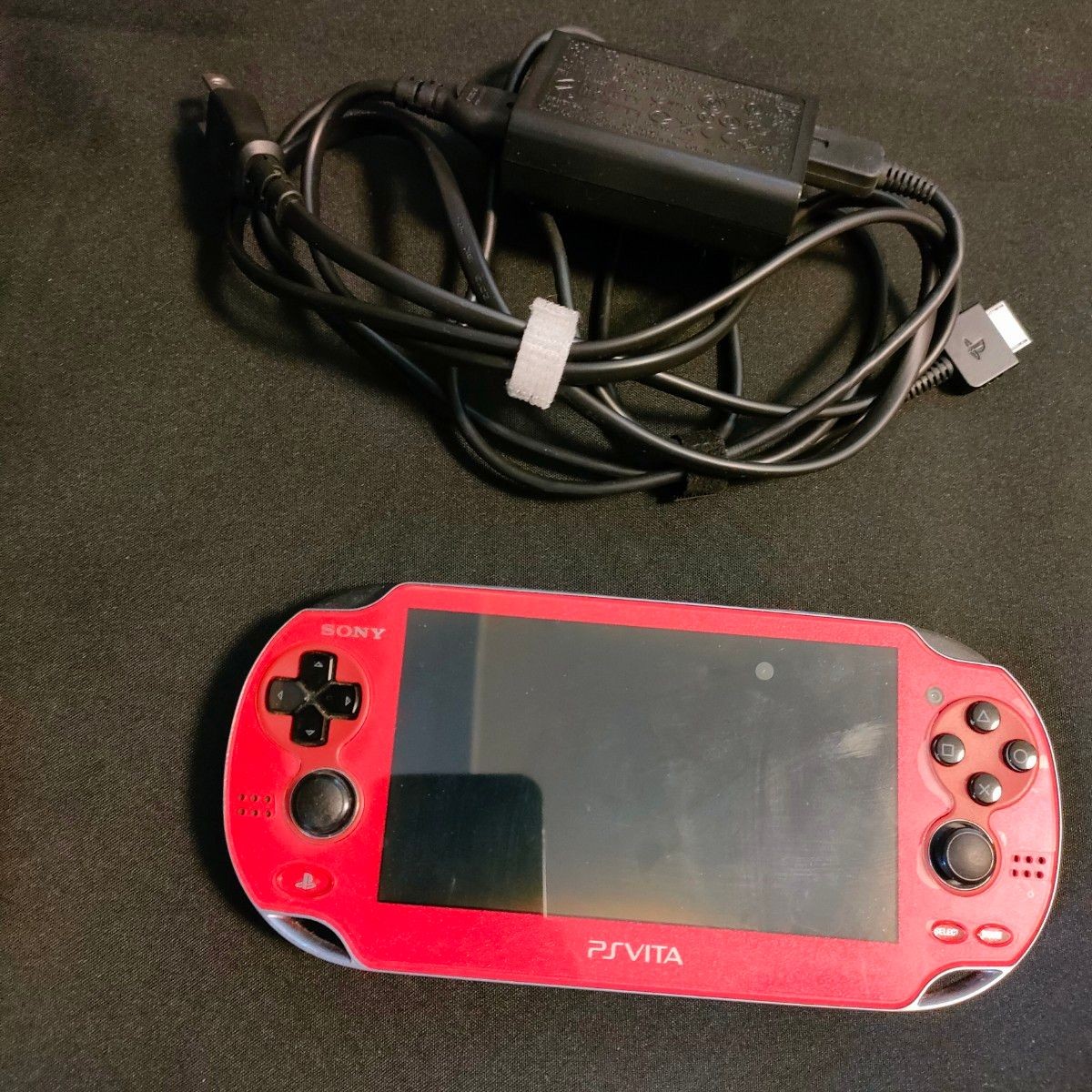 PSVITA Cosmic Red PCH 1000