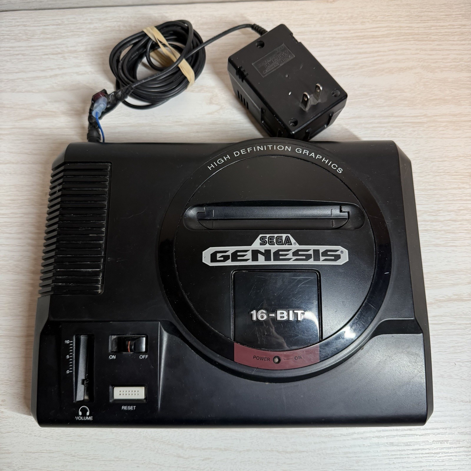 Sega Genesis Console Model 1601 Bundle – 2 Controllers – 9 Games – Tested