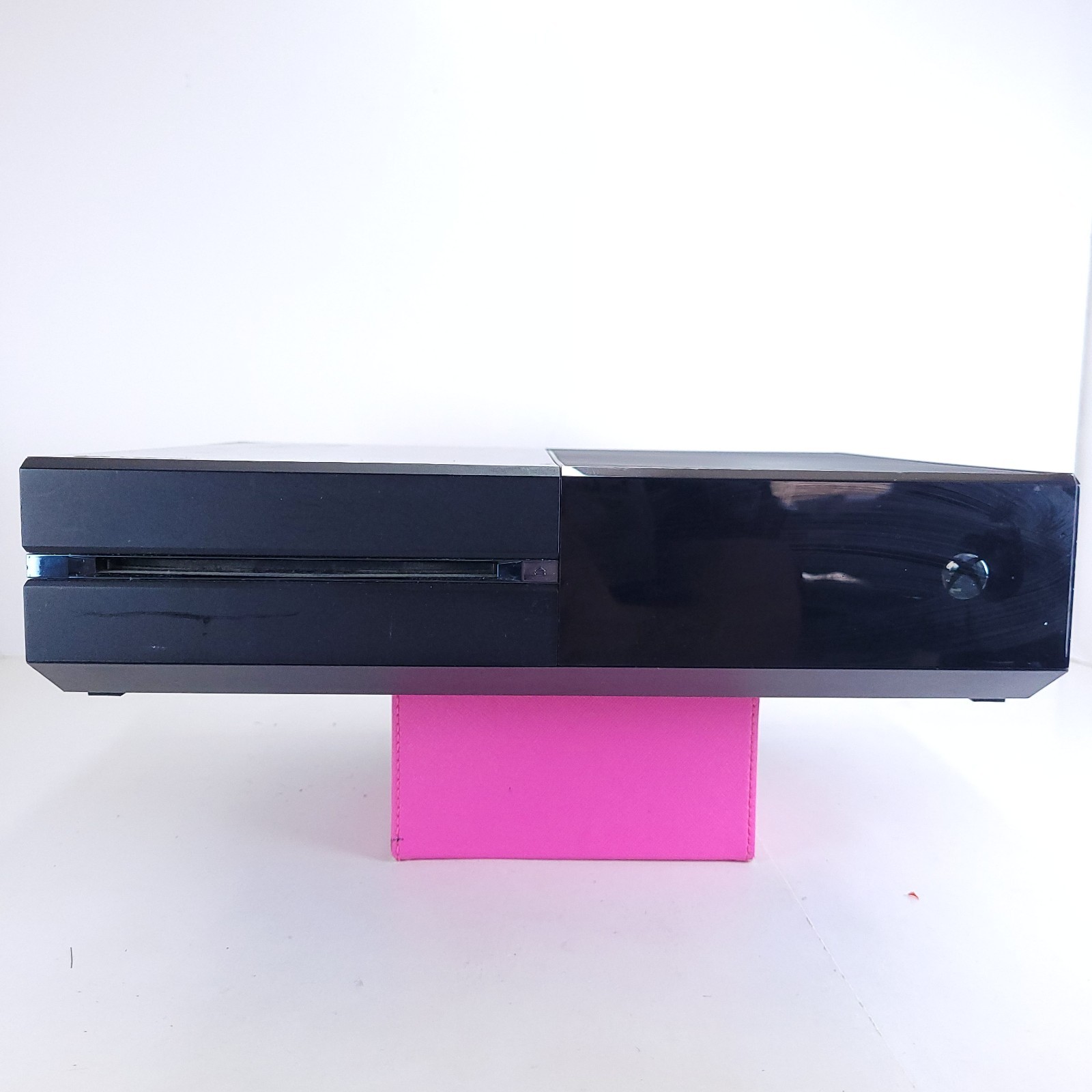 Microsoft Xbox One Model 1540 500 GB Console Only