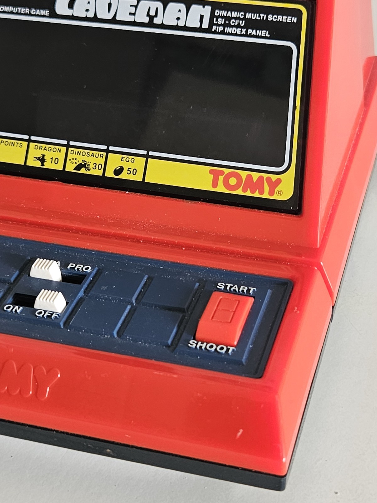 VIDEO GAME CONSOLE JOYSTICK – GRANDSTAND CAVEMAN – RED VERSION – TOMY WORKING