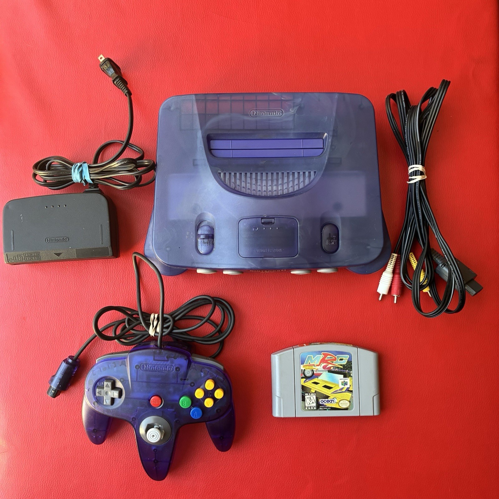 Funtastic Grape Nintendo 64 (N64) Console (Region Free) Bundle Lot w/ Game