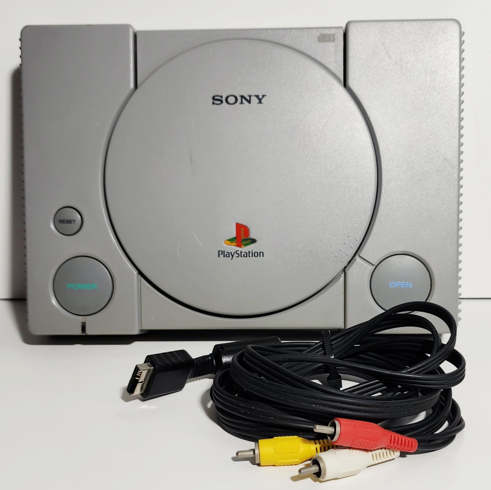 SONY PLAYSTATION 1 GAMING CONSOLE SCPH-5501 GRAY RETRO 1ST EDITION ’98 GAME UNIT