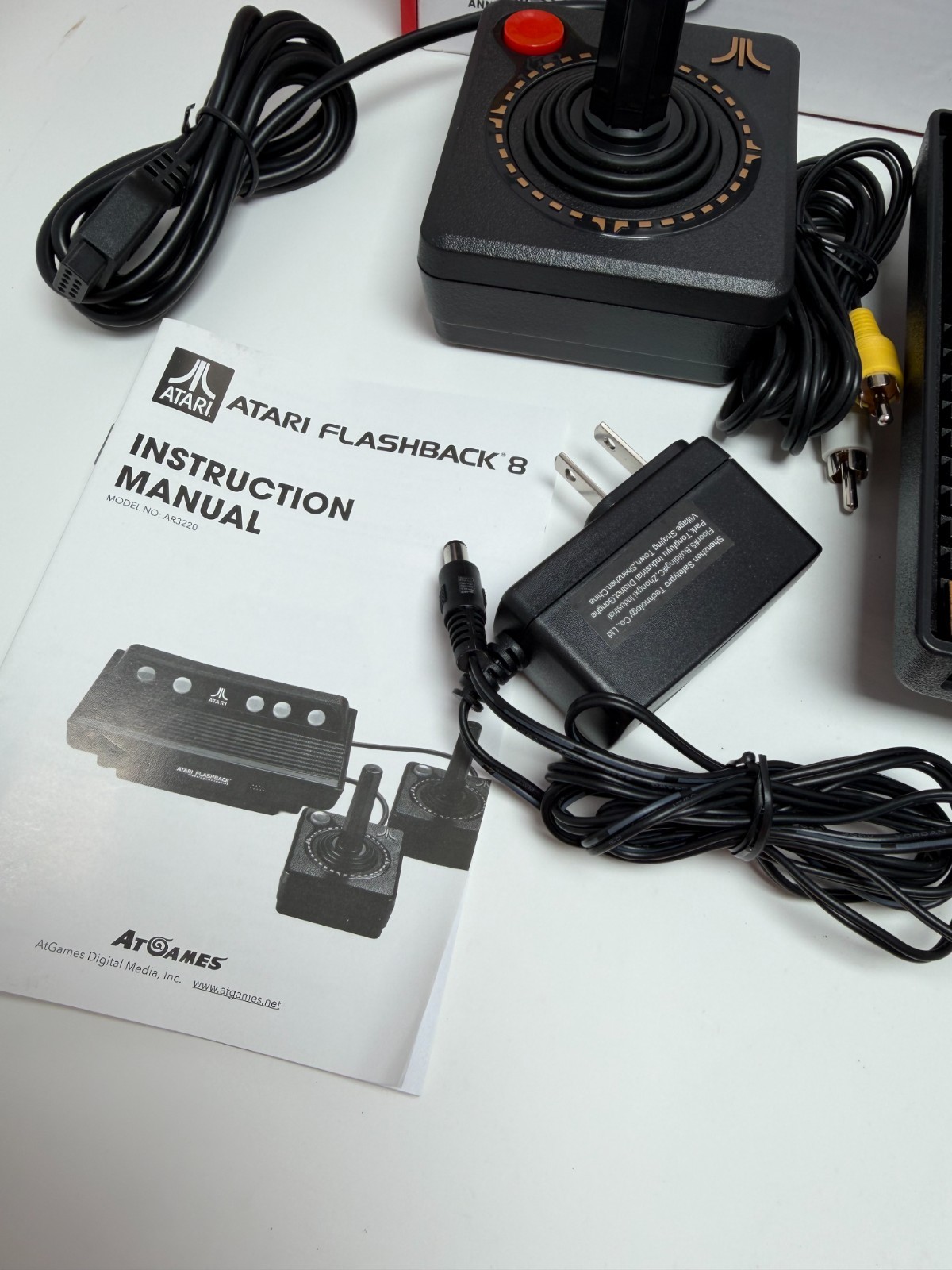 Atari Flashback 8 Console 105 Built In Games 40th Anniversary Black (FVS035296)