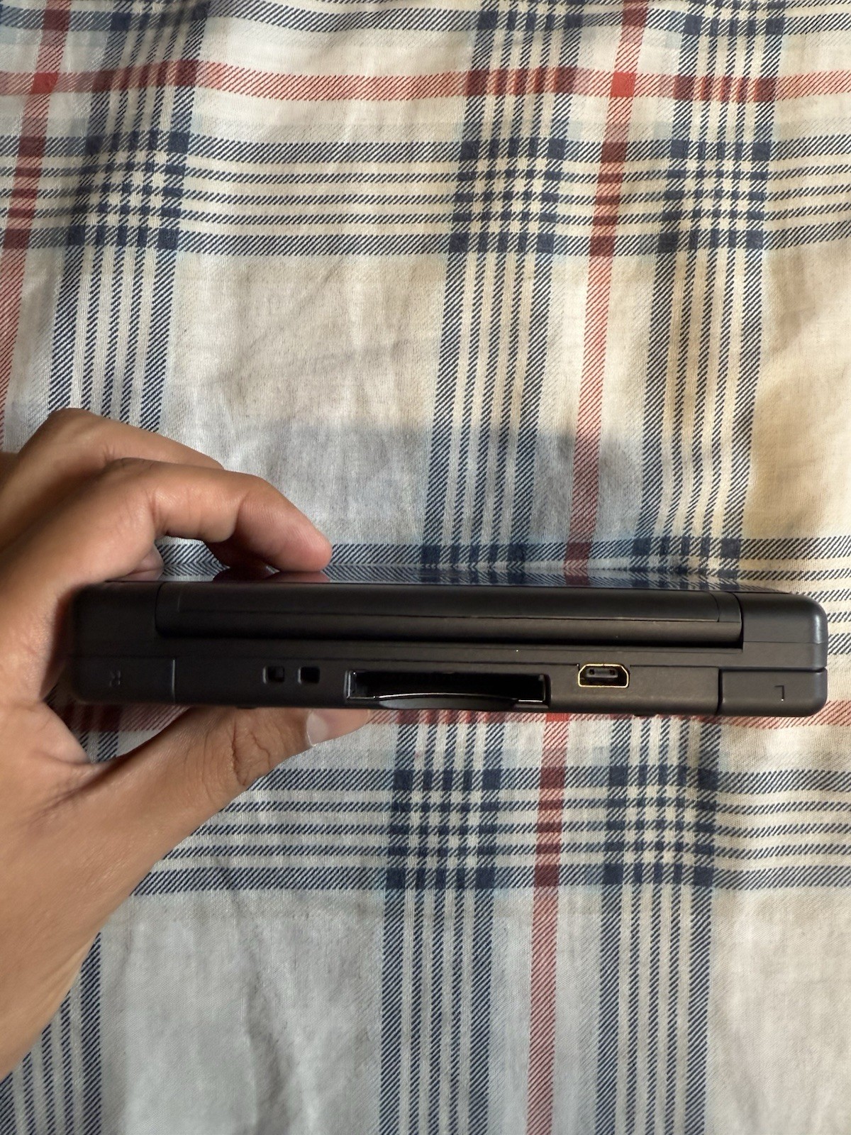 Nintendo DS Lite Handheld System Cobalt/Black with Charger And Games