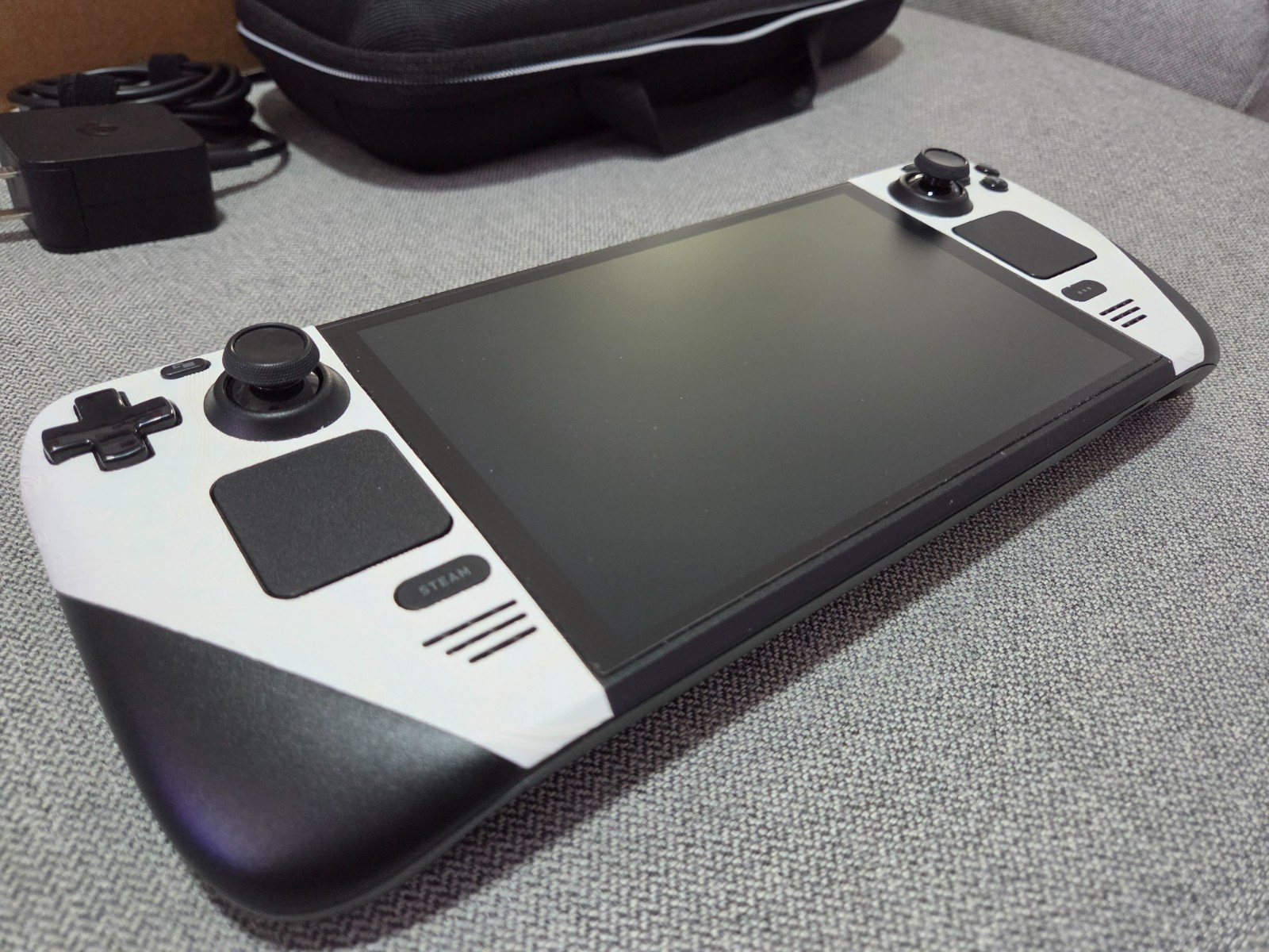 Valve Steam Deck OLED 2TB Killswitch Case, carrying case, charger included