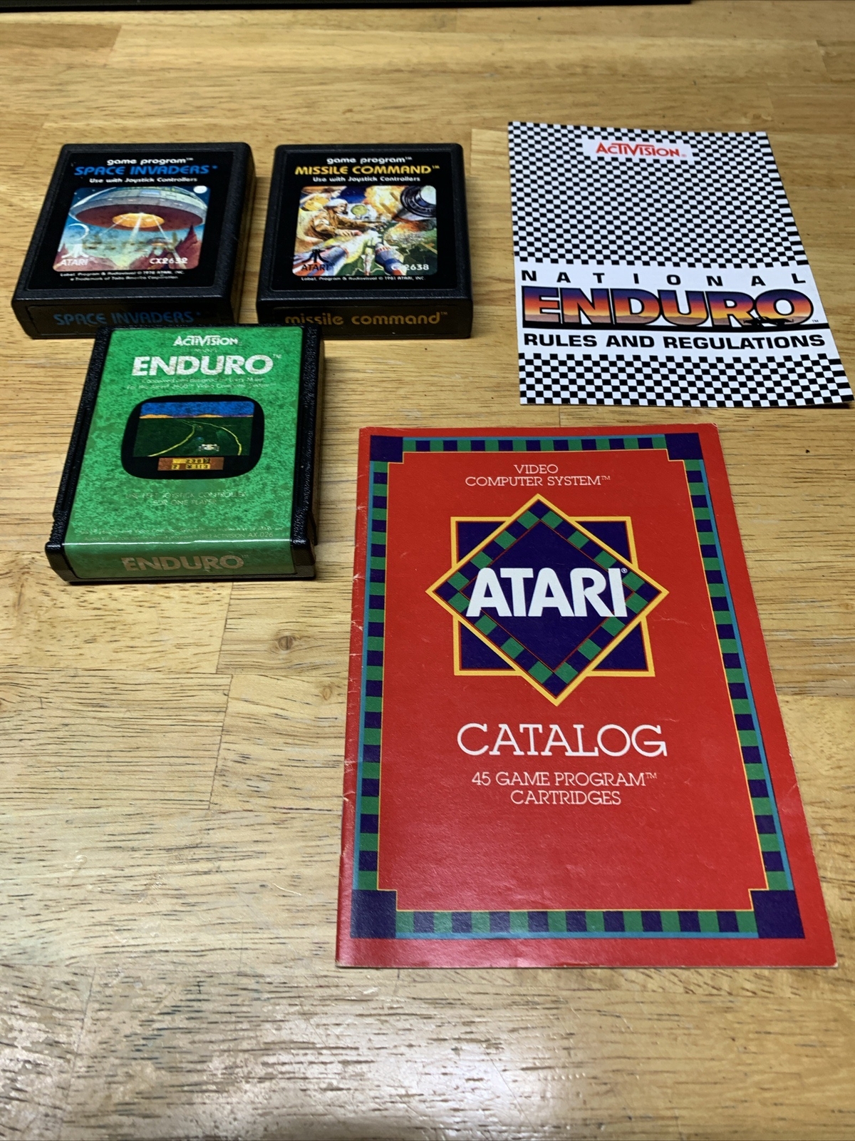 3 Atari 2600 Video Game Cartridges Lot Enduro Space Invaders Missile Command