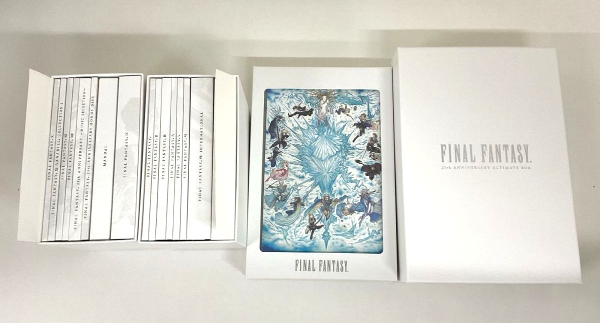 FINAL FANTASY 25th ANNIVERSARY ULTIMATE BOX Amano Yshitaka Japan