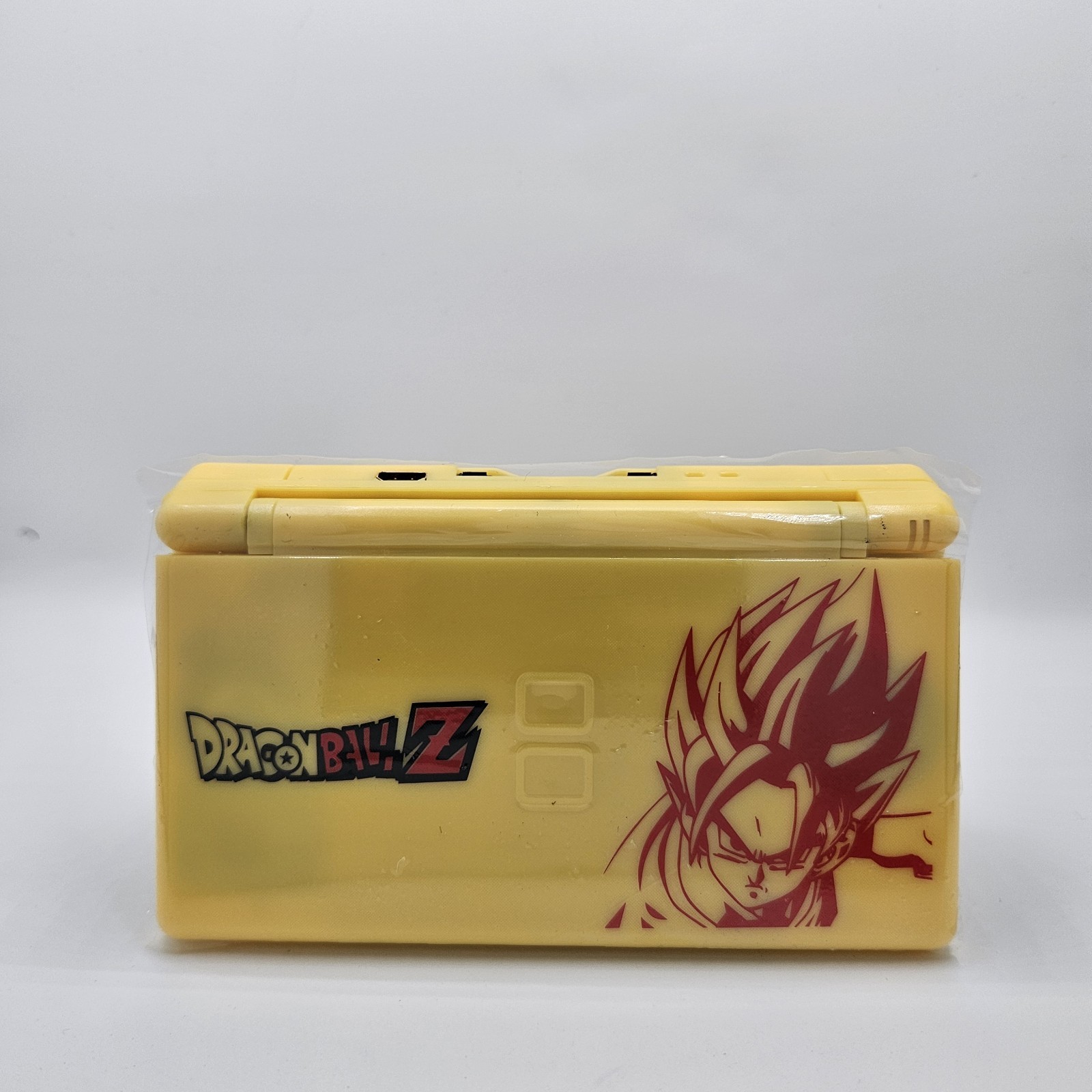 Nintendo DS Lite console- dragon ball z